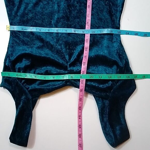 Style Retro Pinup Velvet Women's Dress Size Approximately XS S - Picture 9 of 15